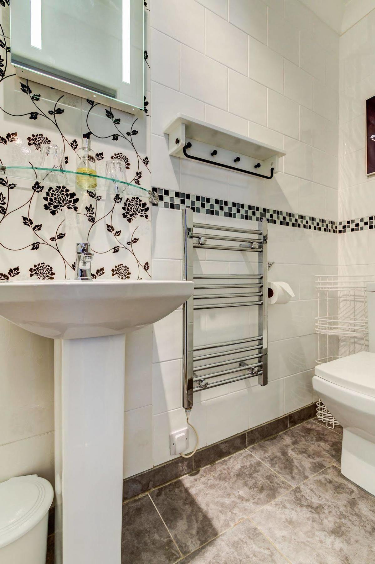 فندق Cambridge House (Adults Only) ويندرمير المظهر الخارجي الصورة